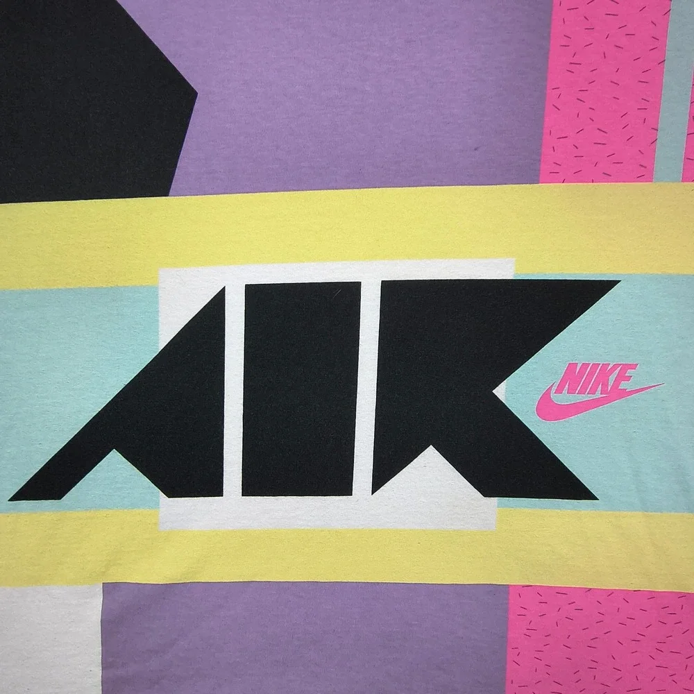 Nike Air Mens XXL Colorblock Graphic T-Shirt Retro 90s Style Multi-Color Tee